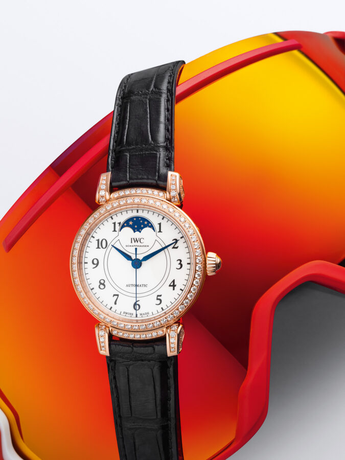Haute horlogerie salon international montres style rétro